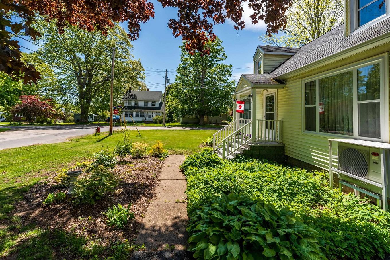 26 Park Street, Middleton, NS