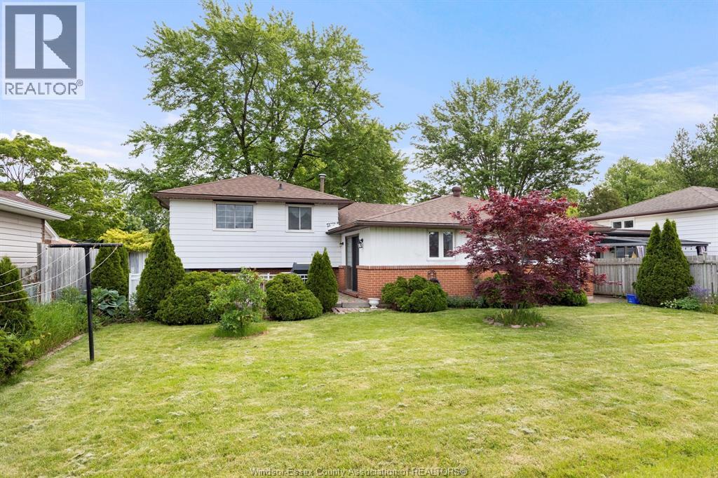 5649 Baldwin, Windsor, ON - Outdoor