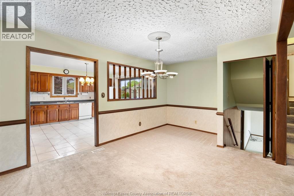 5649 Baldwin, Windsor, ON - Indoor Photo Showing Other Room