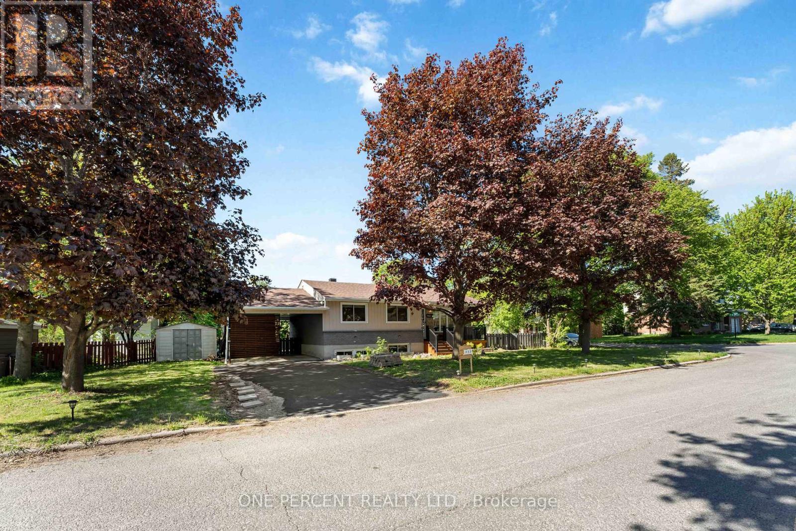 933 Kincaid Court, Ottawa, ON - Outdoor