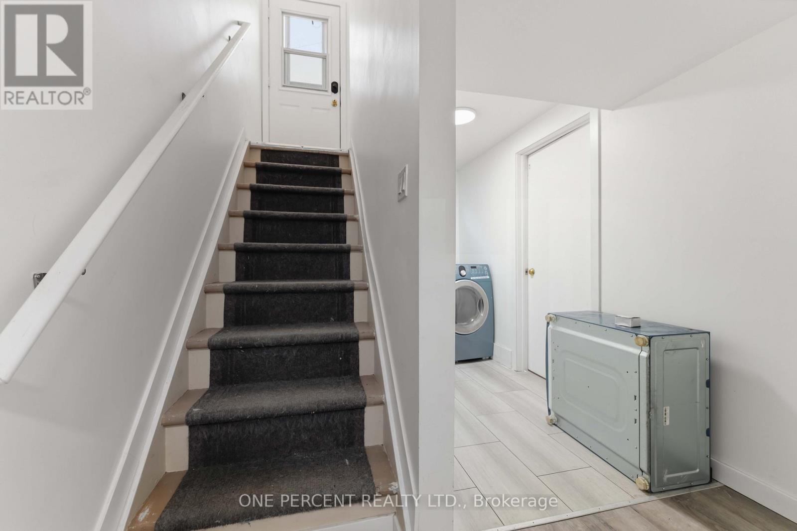 933 Kincaid Court, Ottawa, ON - Indoor Photo Showing Other Room