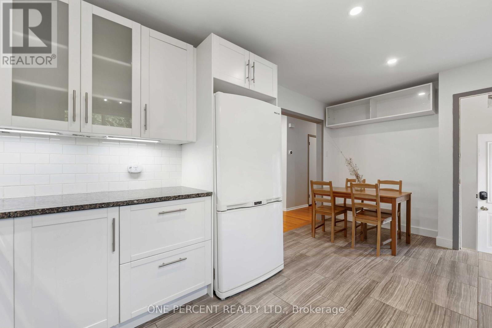 933 Kincaid Court, Ottawa, ON - Indoor