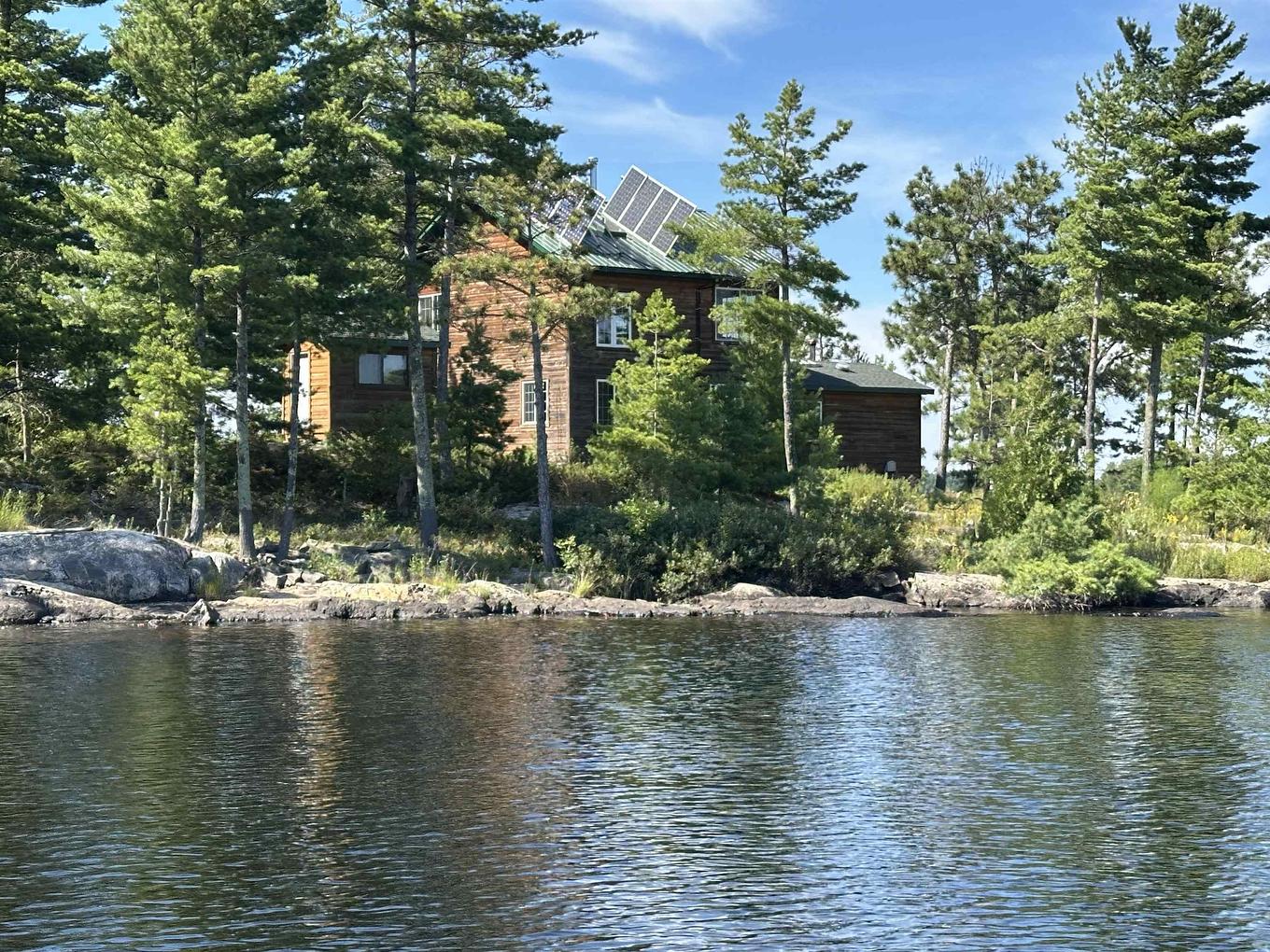 G-1688 Rainy Lake, Fort Frances, ON