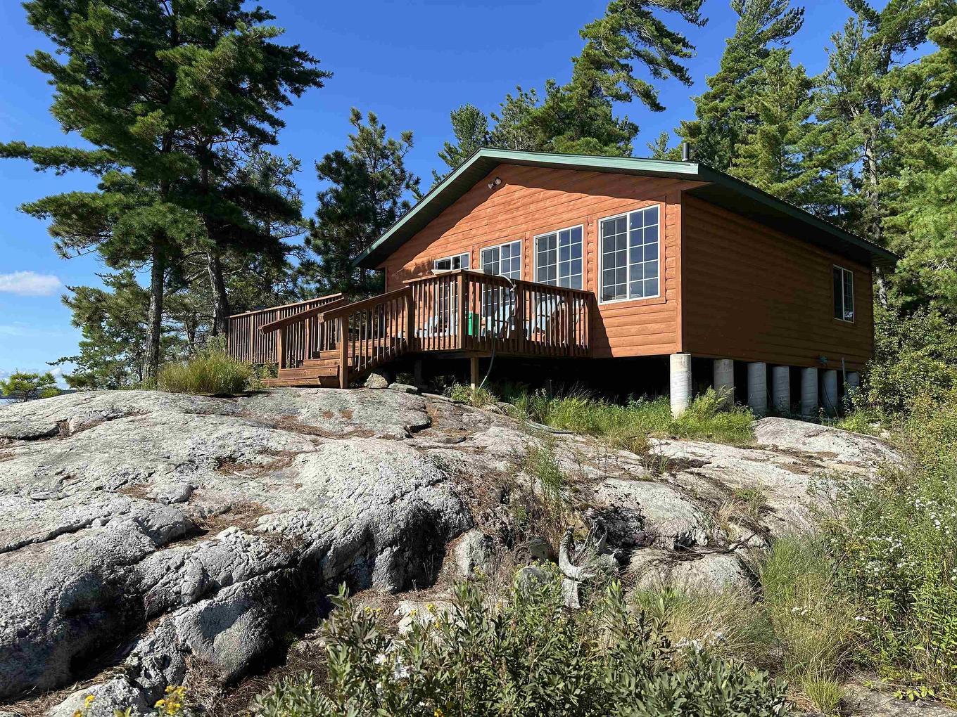 G-1688 Rainy Lake, Fort Frances, ON
