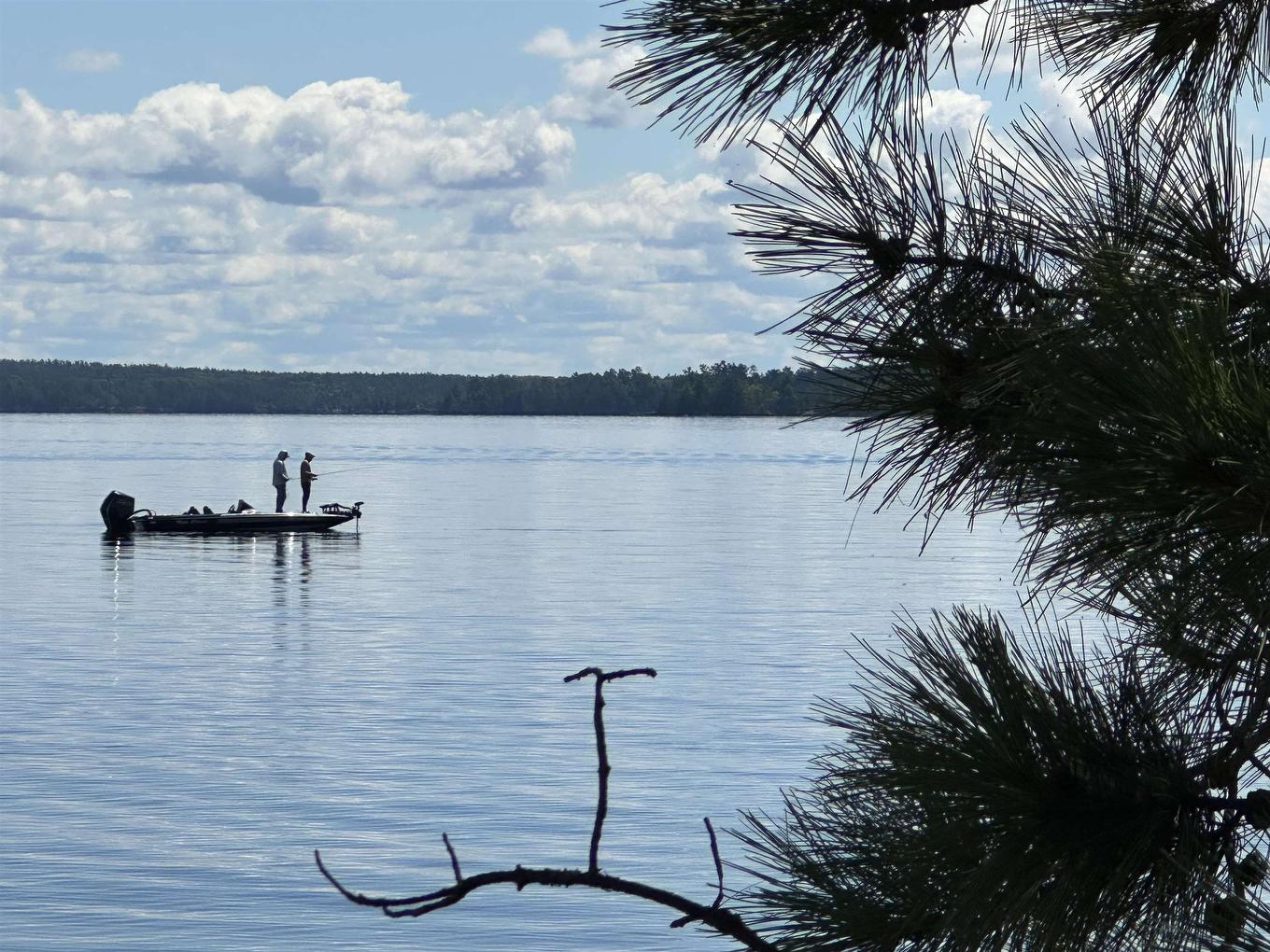 G-1688 Rainy Lake, Fort Frances, ON