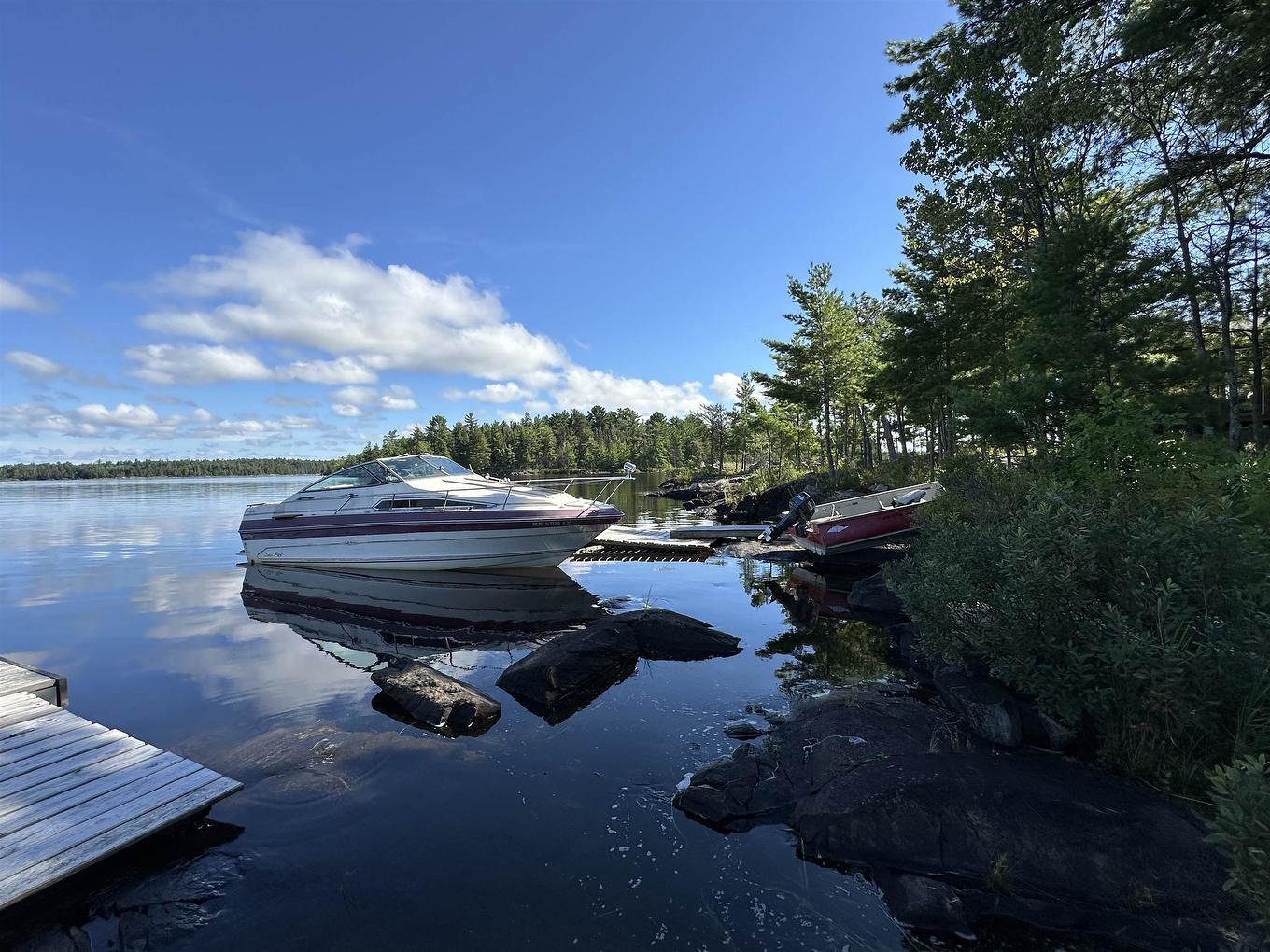 G-1688 Rainy Lake, Fort Frances, ON
