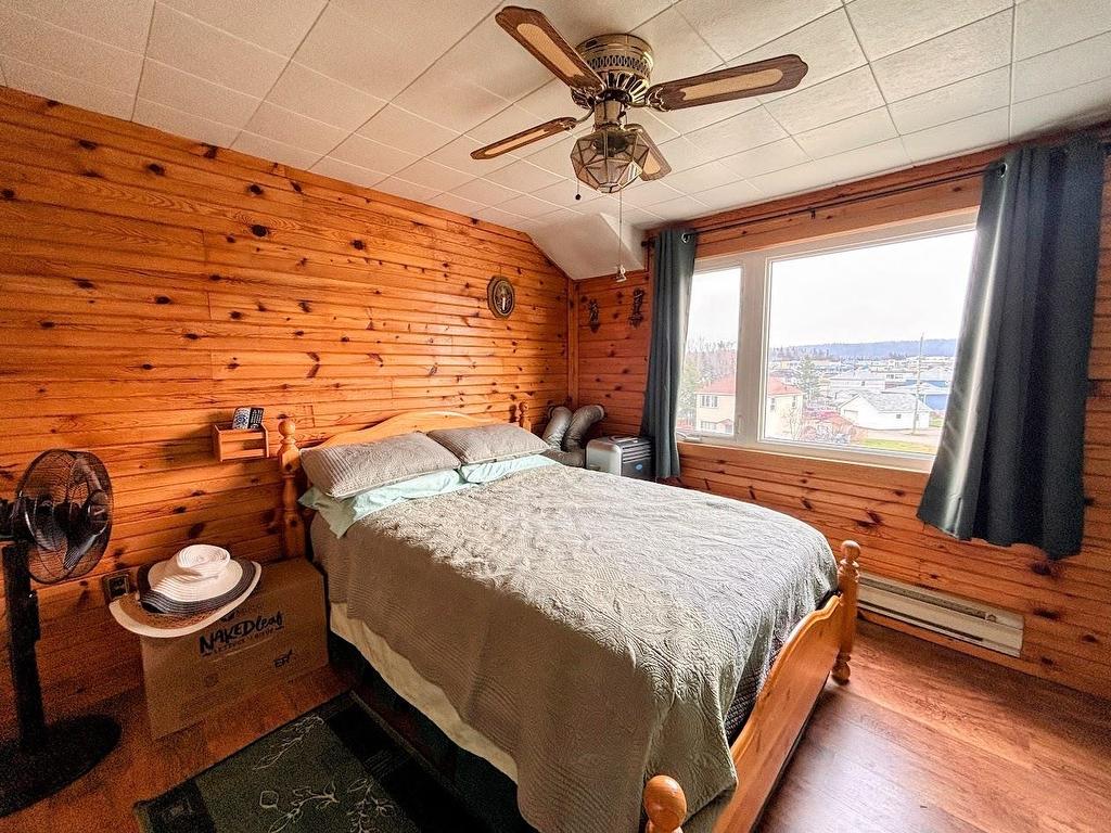 2 King Street, Marathon, ON - Indoor Photo Showing Bedroom
