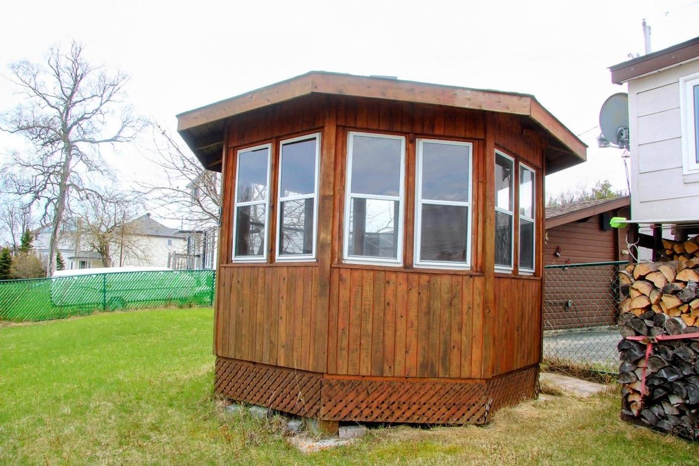 2 King Street, Marathon, ON - Outdoor With Deck Patio Veranda With Exterior