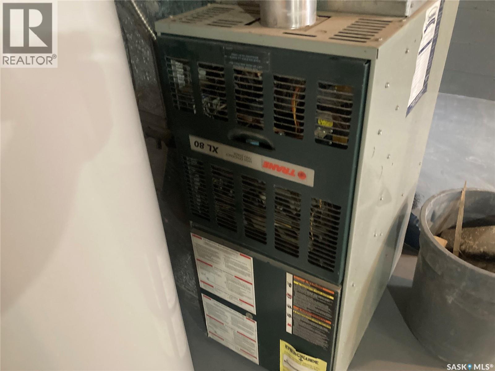 349 X Avenue S, Saskatoon, SK - Indoor