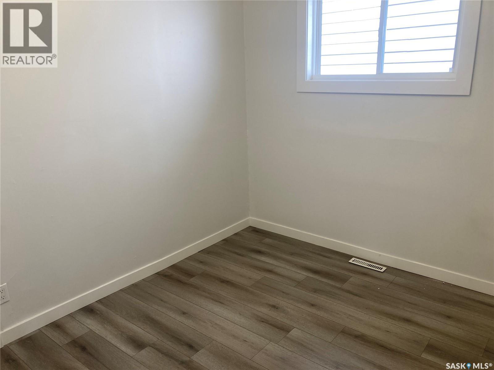 349 X Avenue S, Saskatoon, SK - Indoor Photo Showing Other Room