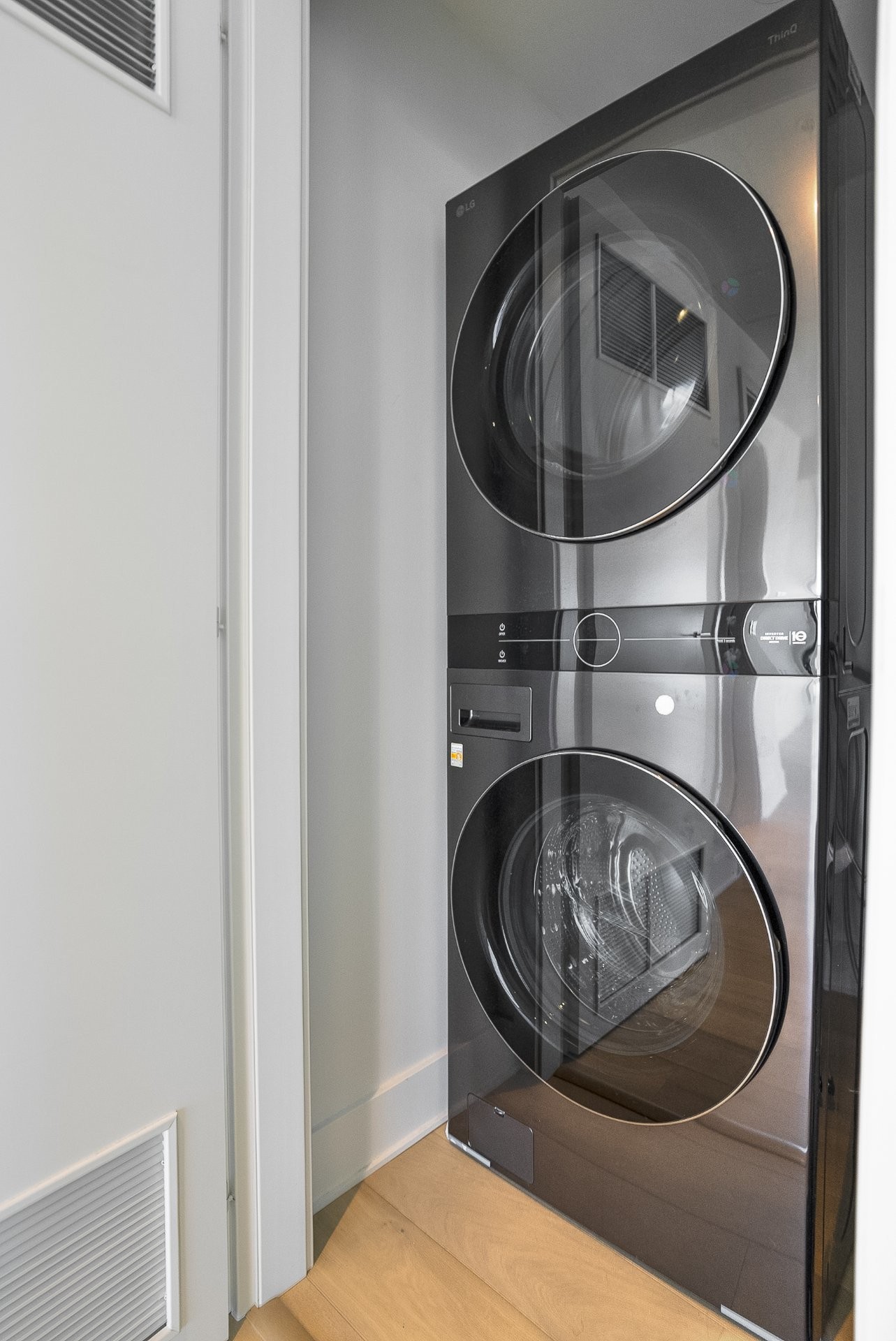Laundry - 1005-1000 Rue André-Prévost, Montréal (Verdun/Île-Des-Soeurs), QC - Indoor Photo Showing Laundry Room