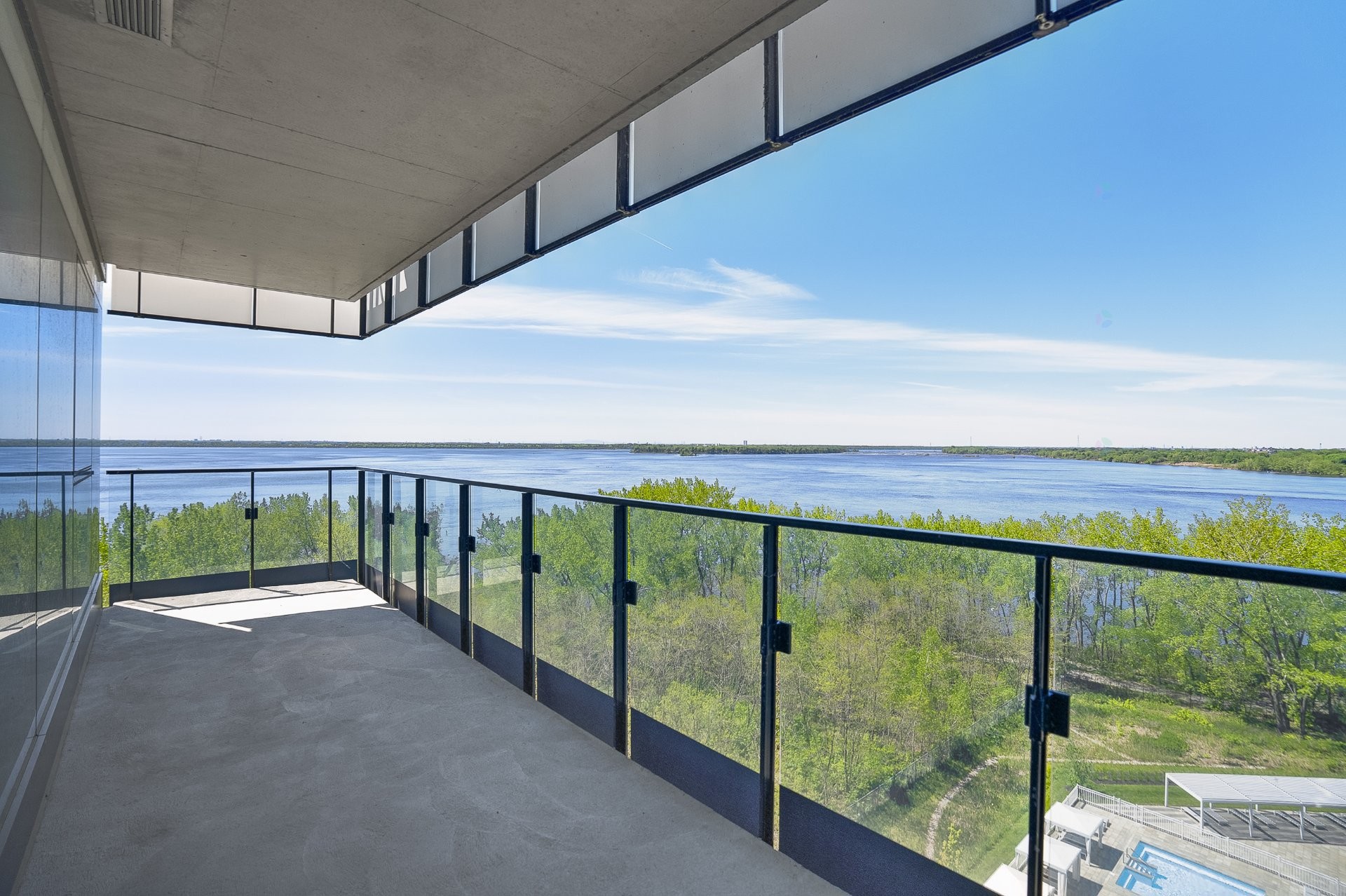 Balcony - 1005-1000 Rue André-Prévost, Montréal (Verdun/Île-Des-Soeurs), QC - Outdoor With Body Of Water With View With Exterior