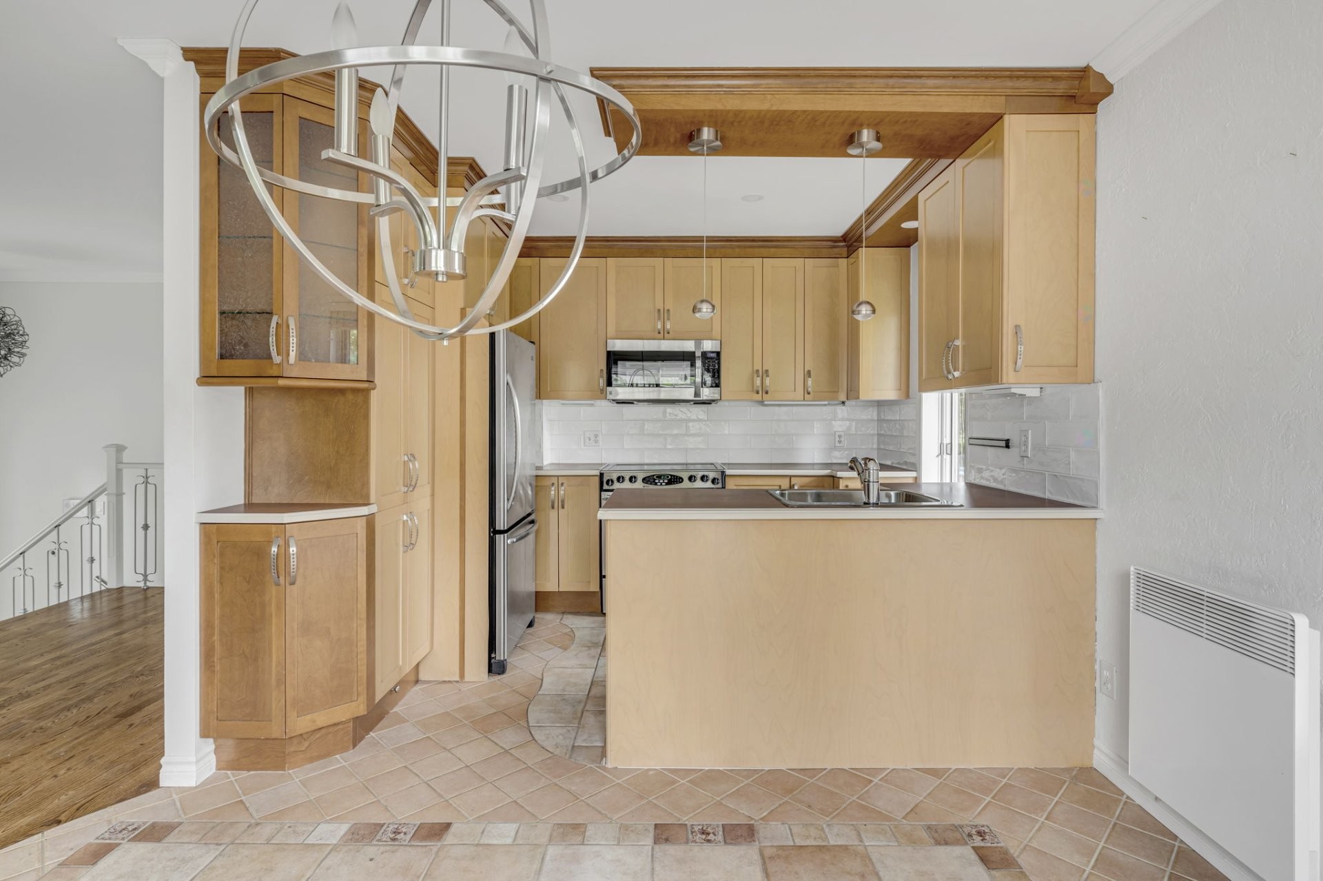 Cuisine - 236 Rue Du Plateau, Lévis (Les Chutes-De-La-Chaudière-Ouest), QC - Indoor Photo Showing Kitchen With Double Sink