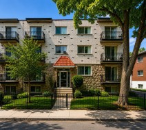 8190 Boul. Langelier Montréal (Saint-Léonard), QC H1P 2B9