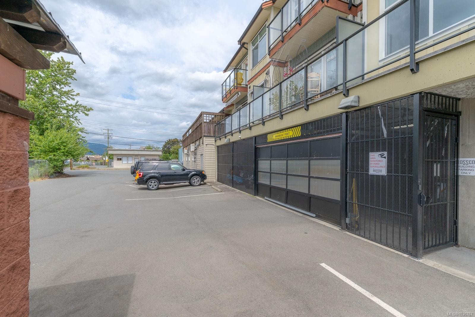 #206-5822 Garden St, Duncan, BC - Outdoor With Balcony With Exterior