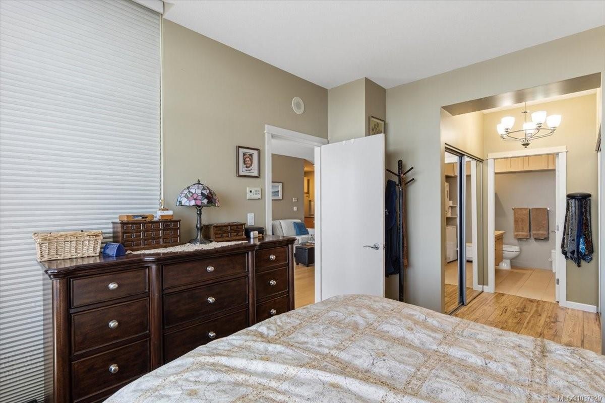 #711-38 Front St, Nanaimo, BC - Indoor Photo Showing Bedroom