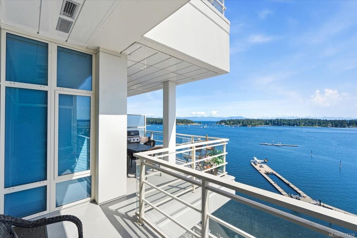 #711-38 Front St, Nanaimo, BC - Outdoor With Body Of Water With View With Exterior