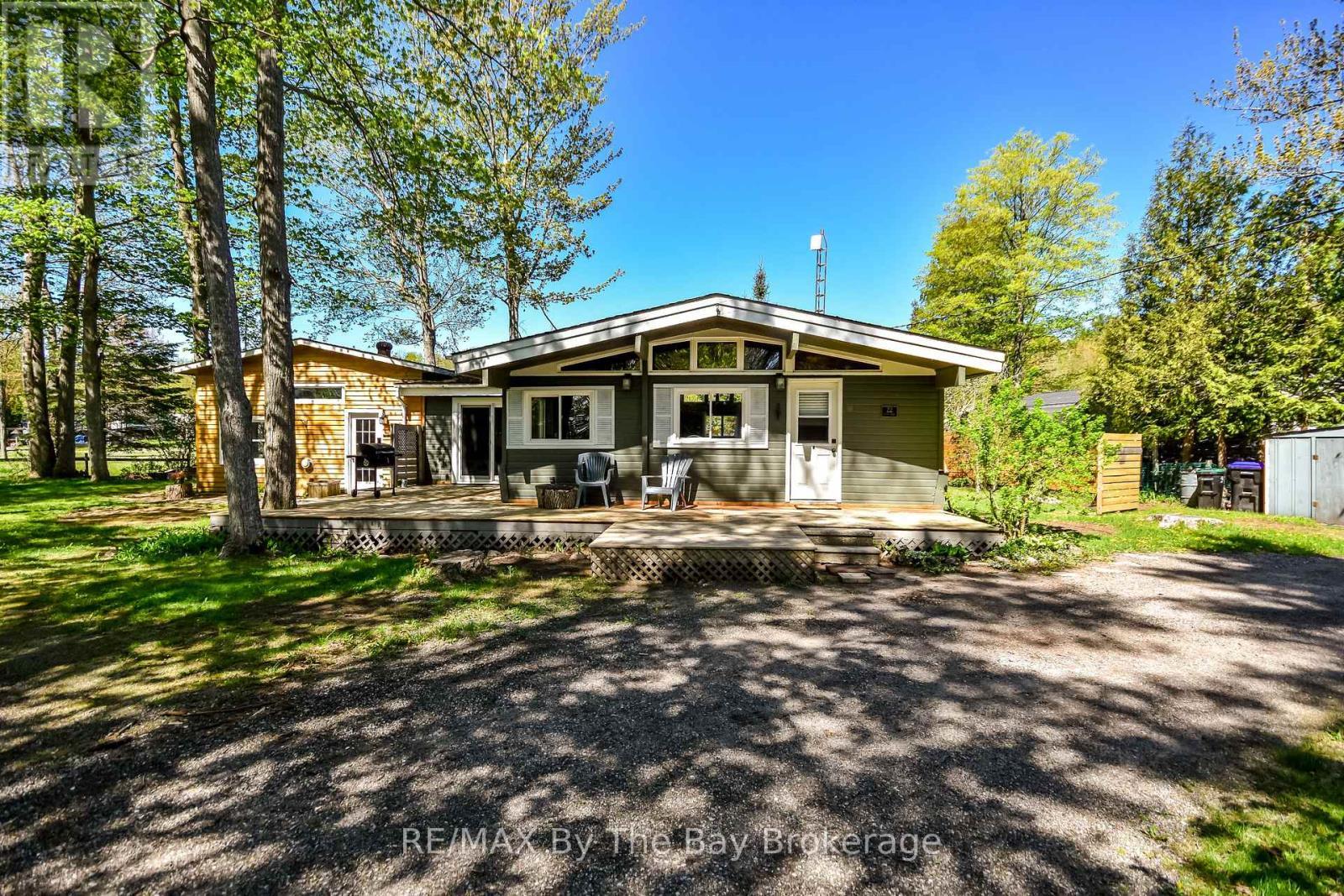 22 Talon Trail, Tiny, ON - Outdoor With Deck Patio Veranda