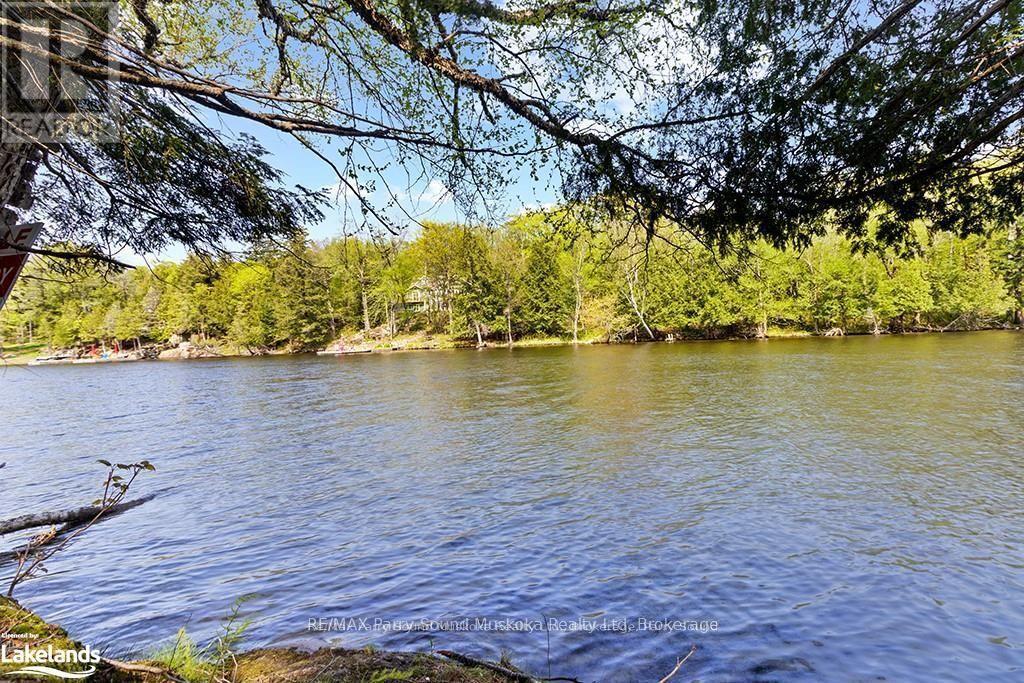 1 Salway Lane, Mckellar, ON