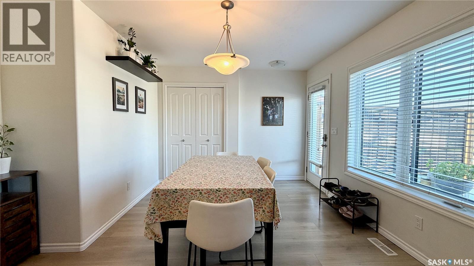 230 Veltkamp Lane, Saskatoon, SK - Indoor