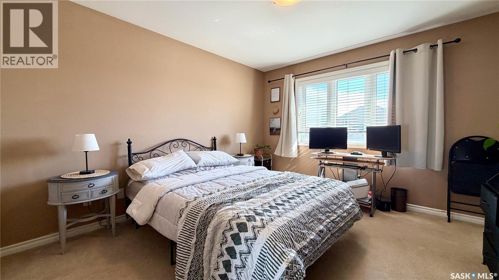 230 Veltkamp Lane, Saskatoon, SK - Indoor Photo Showing Bedroom