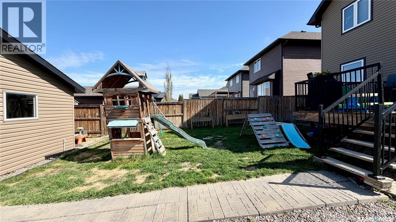 230 Veltkamp Lane, Saskatoon, SK - Outdoor