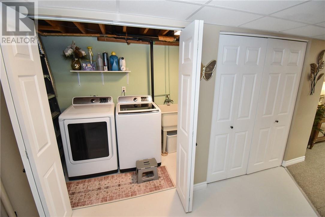 675 William Ave. Unit# 34, Sudbury, ON - Indoor Photo Showing Laundry Room