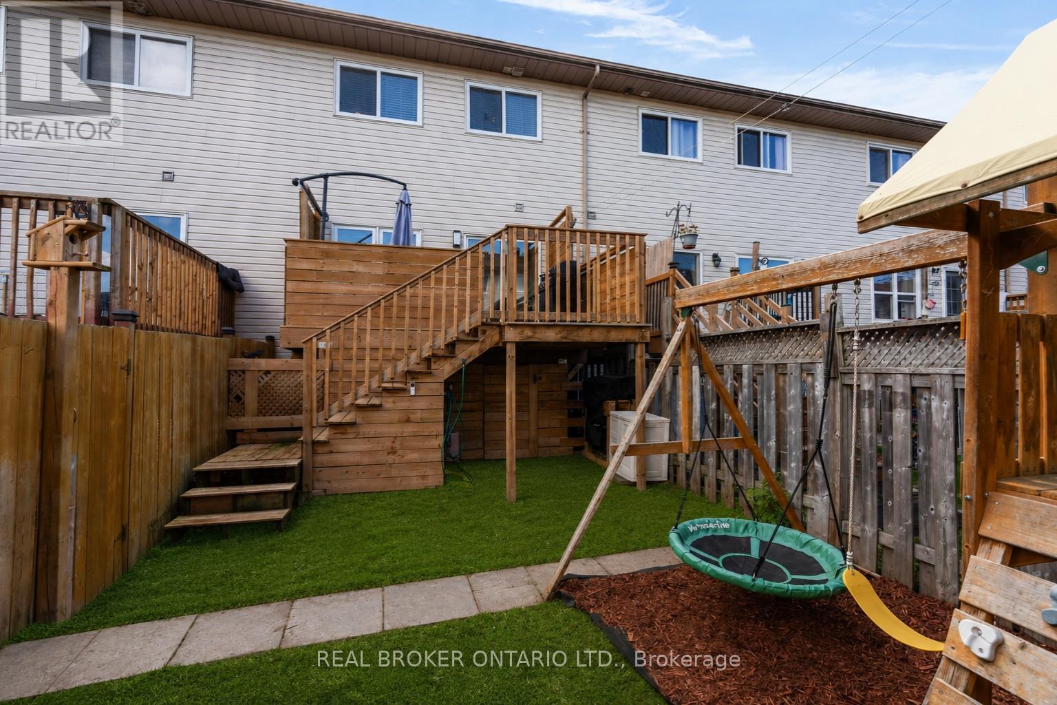 4 Parkside Crescent, Essa, ON - Outdoor With Deck Patio Veranda With Exterior
