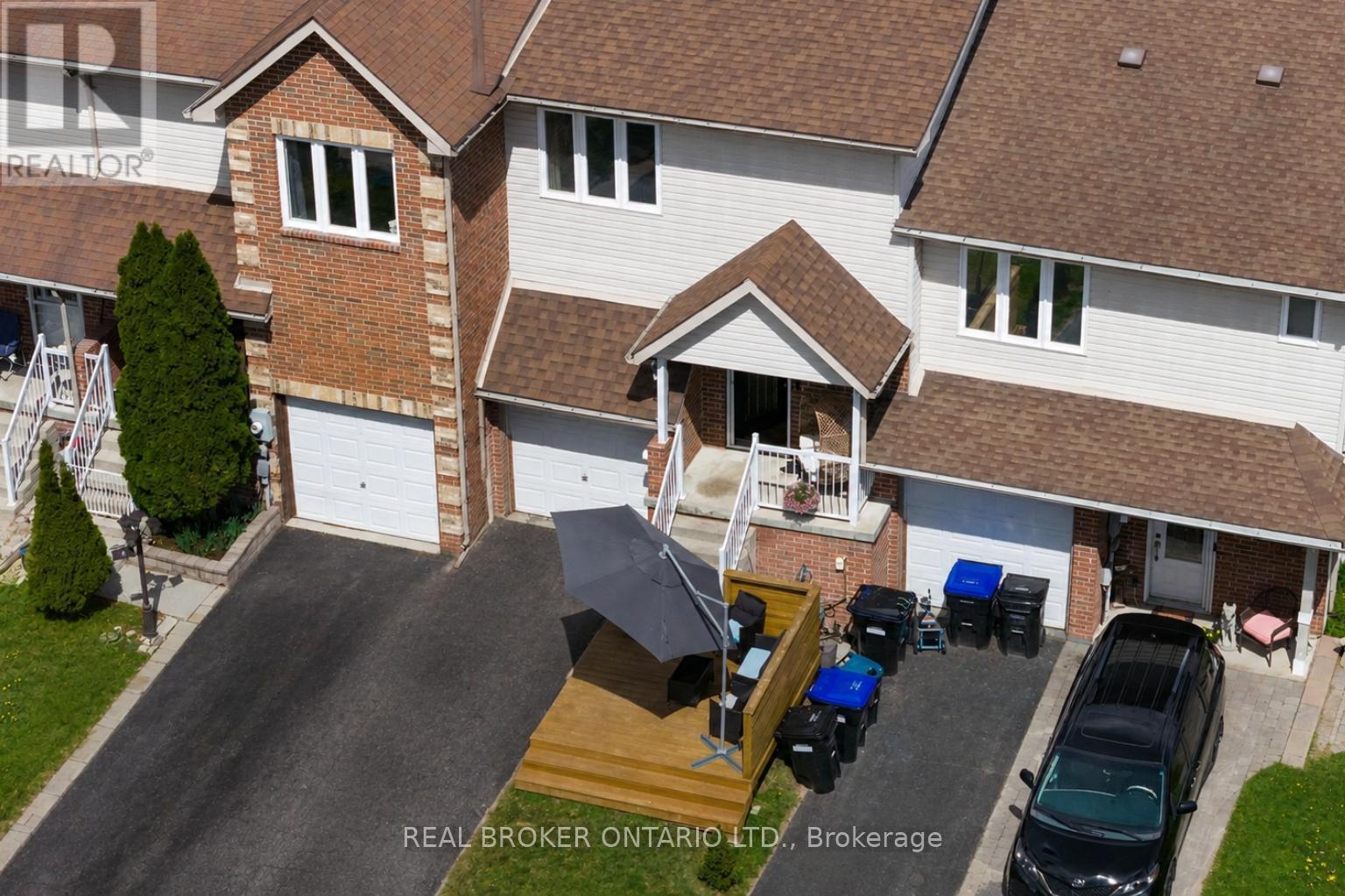 4 Parkside Crescent, Essa, ON - Outdoor