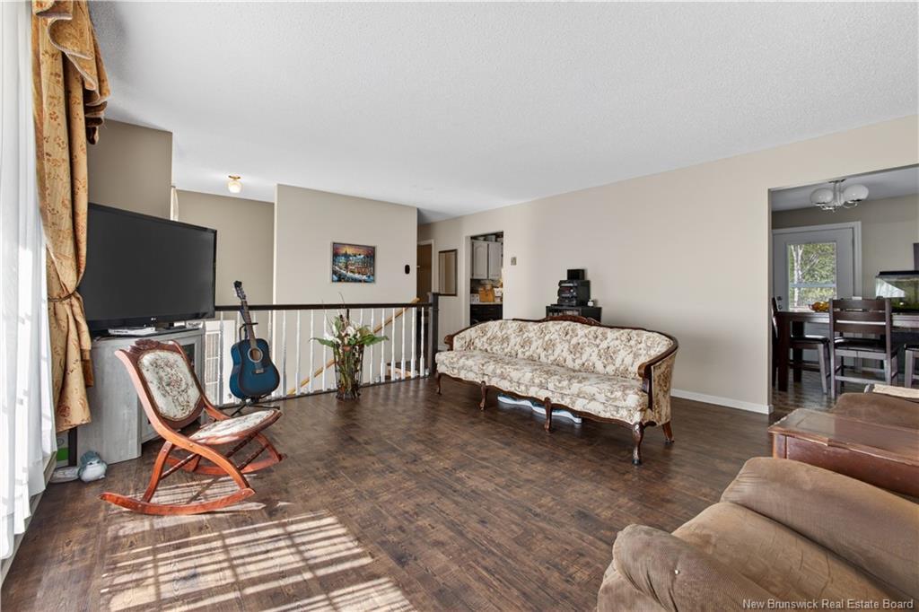 20 Adams Ave, Miramichi, NB