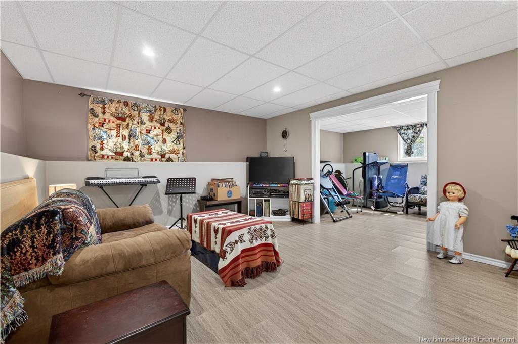20 Adams Ave, Miramichi, NB