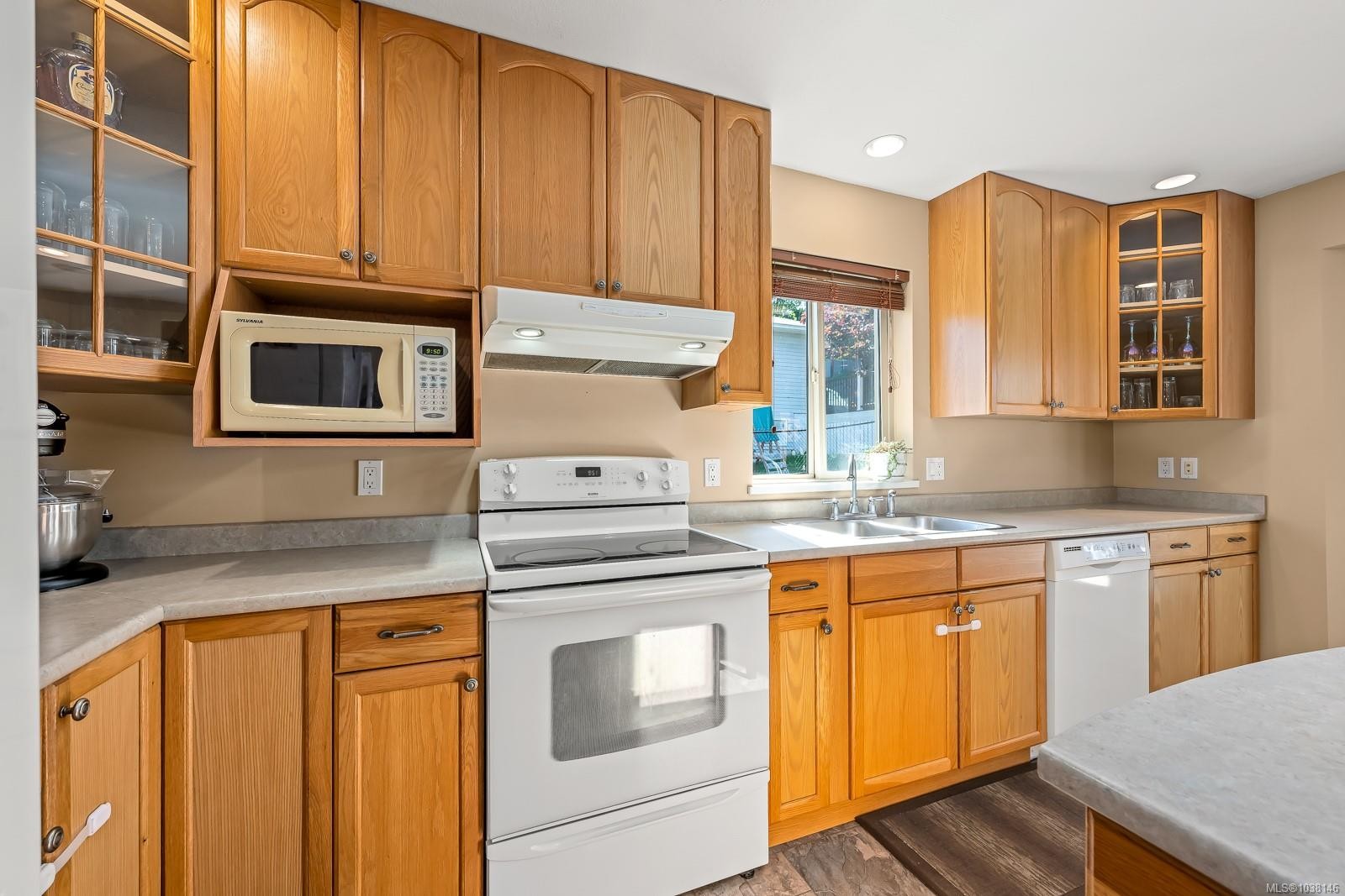 809 Willowcrest Rd, Campbell River, BC