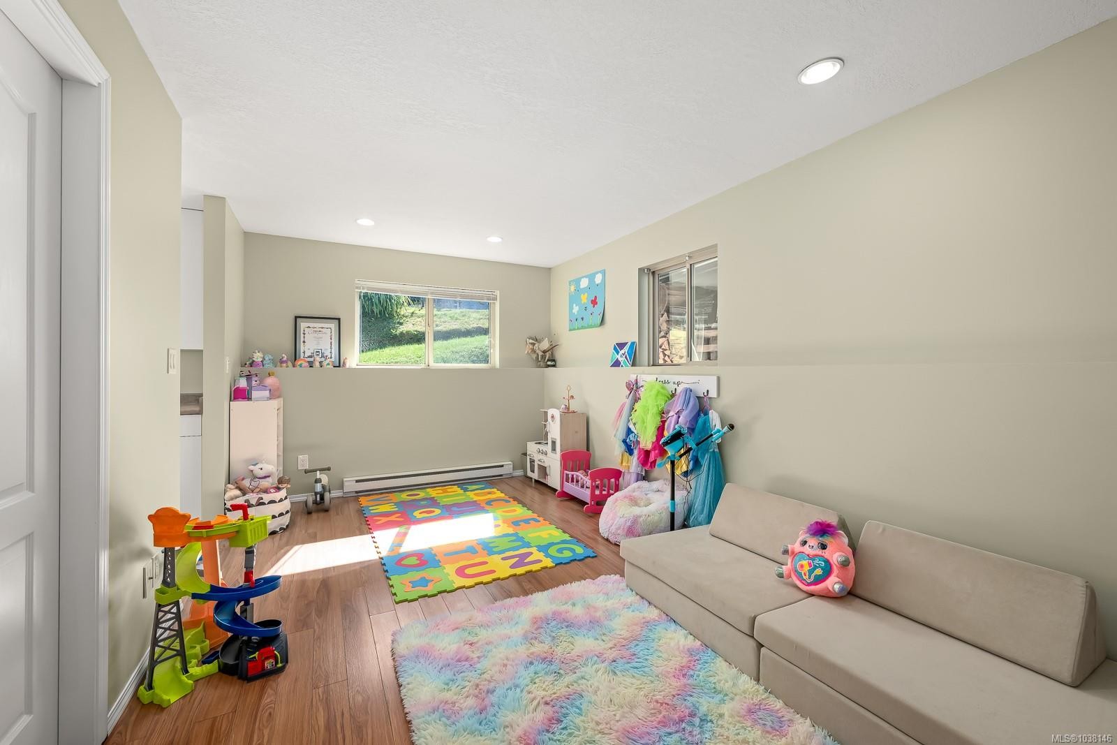 809 Willowcrest Rd, Campbell River, BC