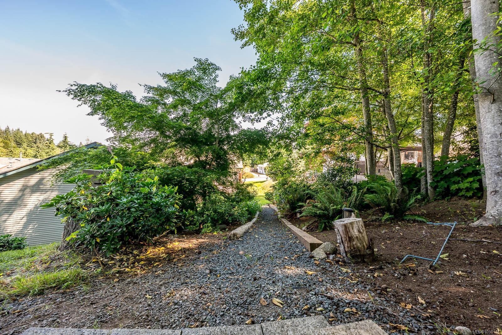 809 Willowcrest Rd, Campbell River, BC