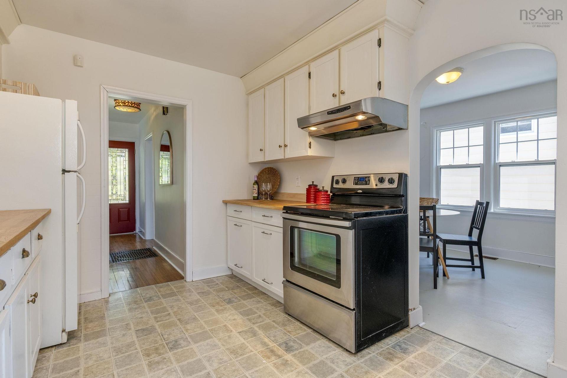 30 Main Avenue, Halifax, NS
