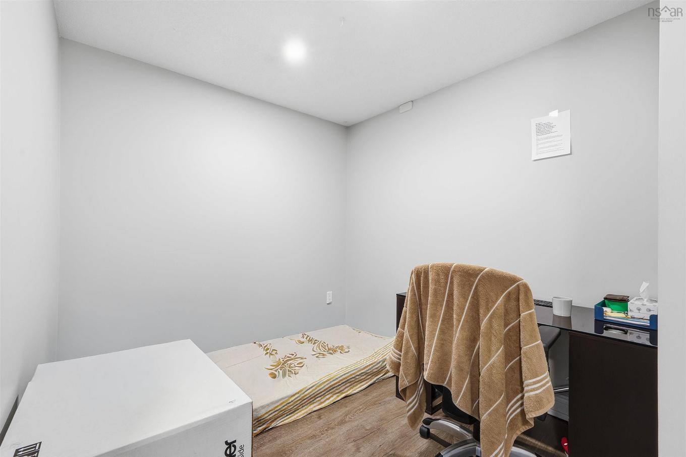 422 3700 John Parr Drive, Halifax, NS