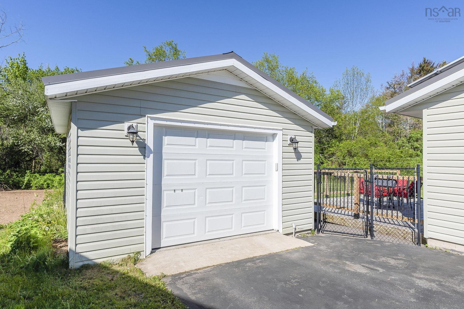 9039 10 Highway, Nictaux, NS