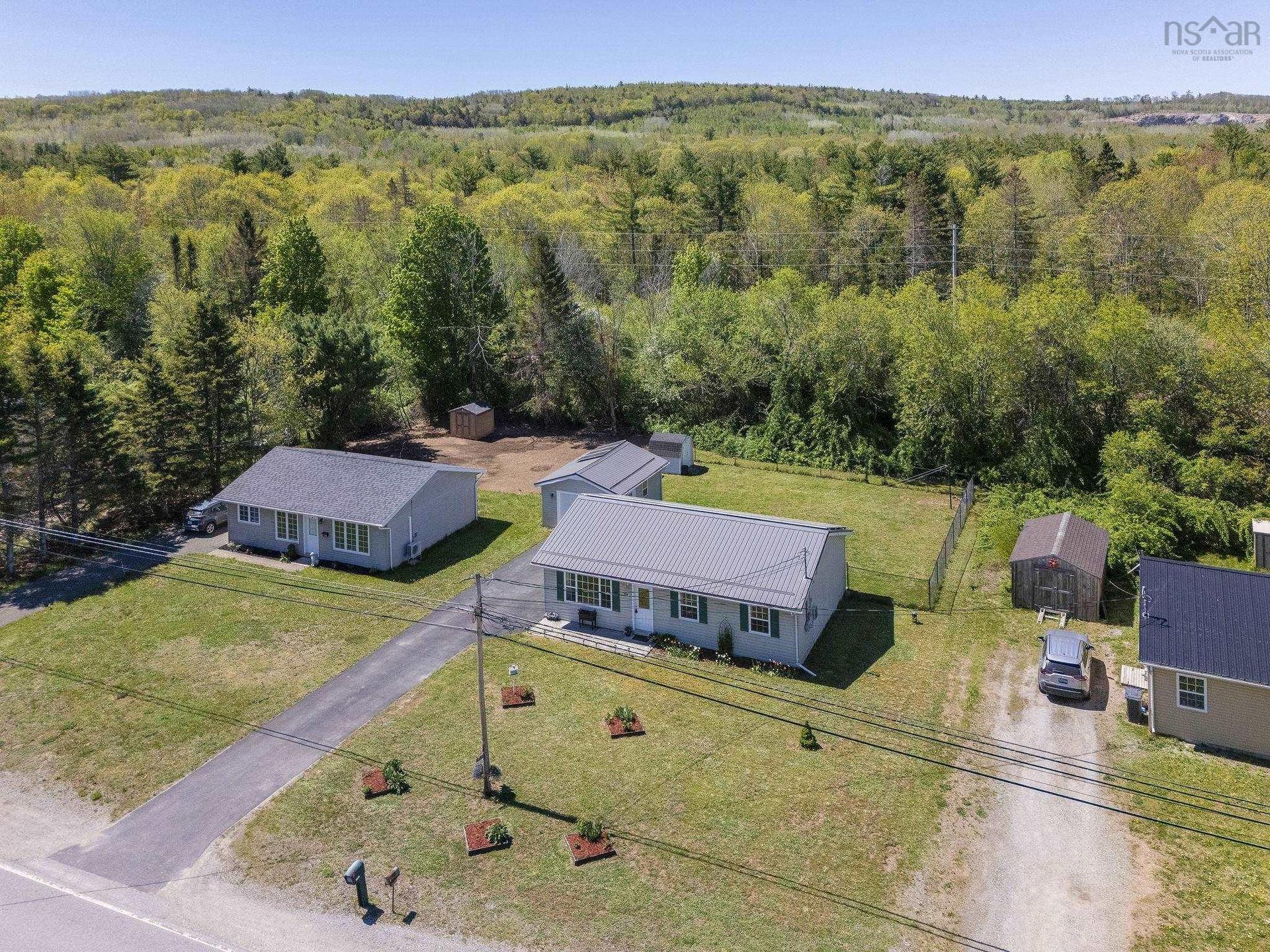 9039 10 Highway, Nictaux, NS