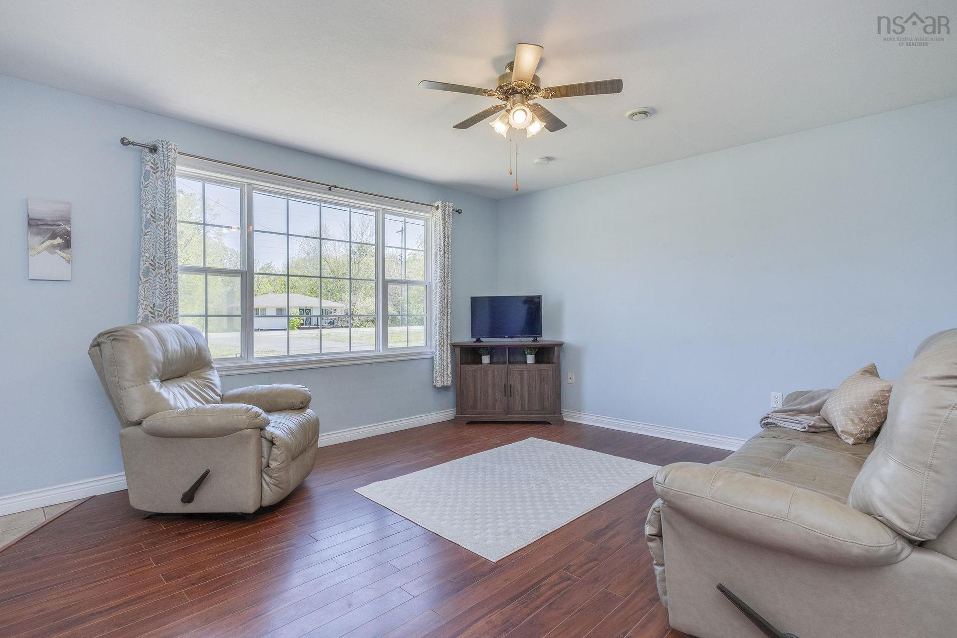 9039 10 Highway, Nictaux, NS