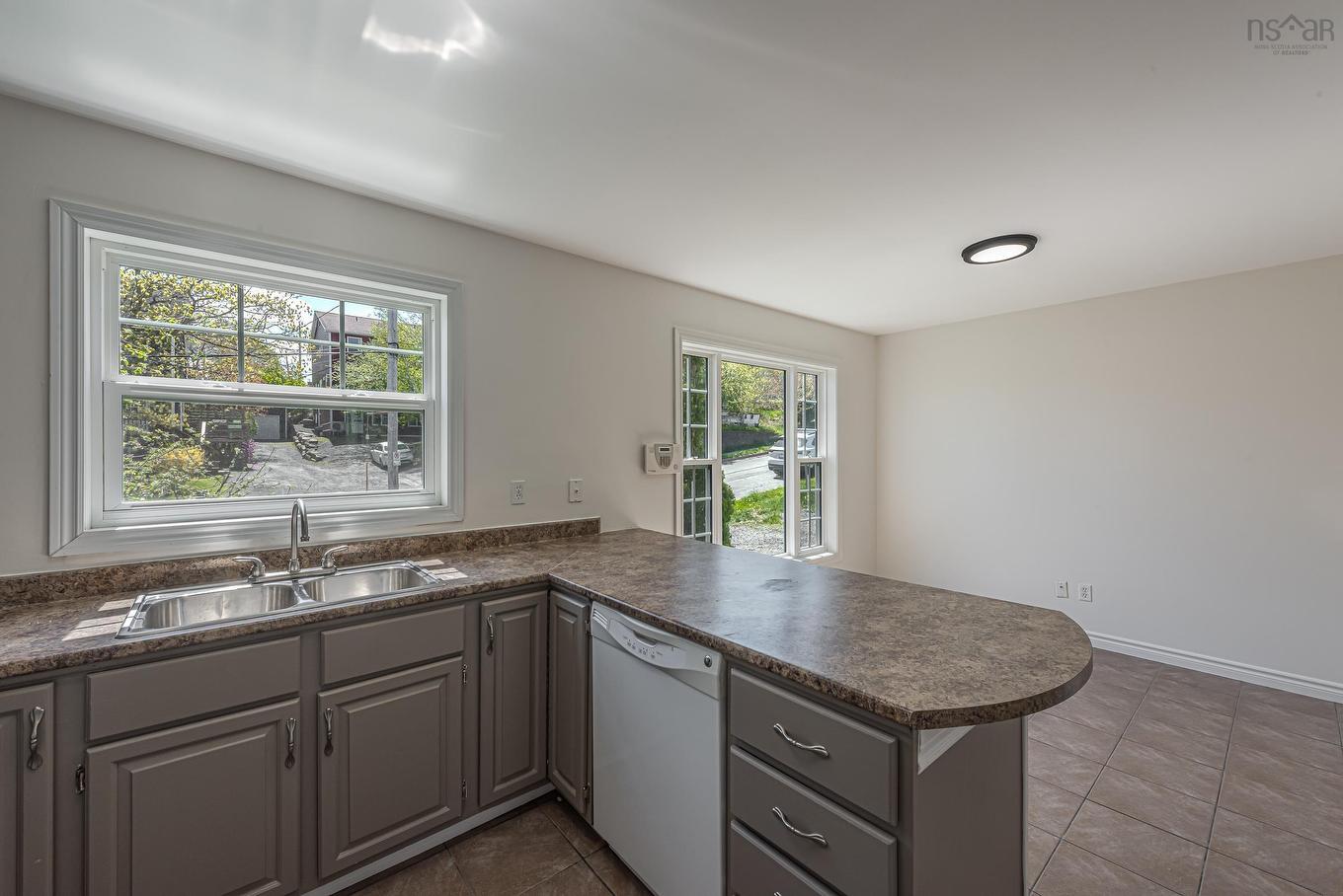 41 Mountain Road, Halifax, NS