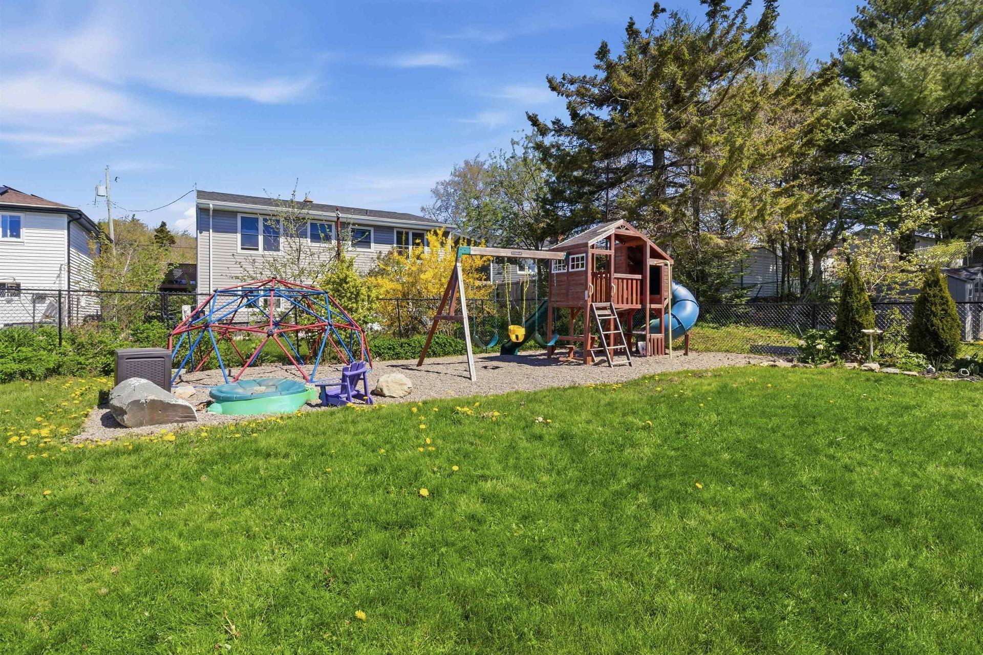 15 Owen Drive, Dartmouth, NS