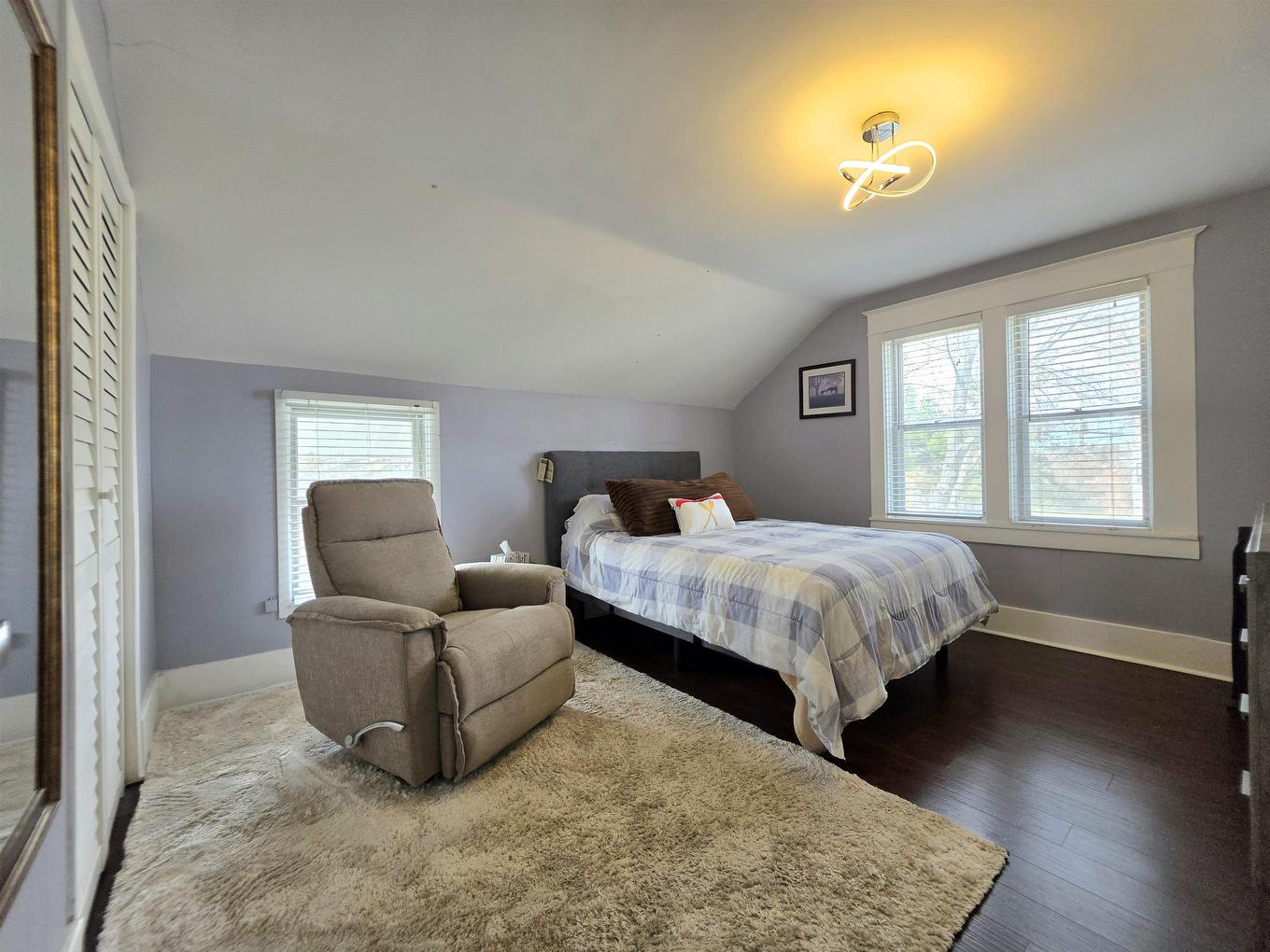 401 Third Street South, Kenora, ON