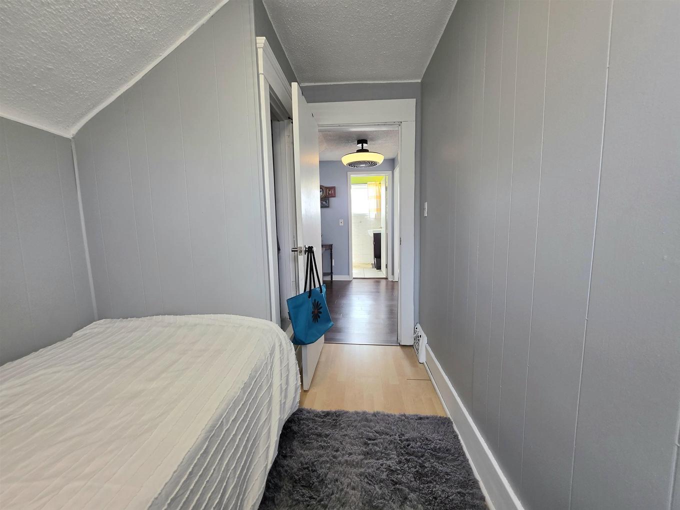 401 Third Street South, Kenora, ON
