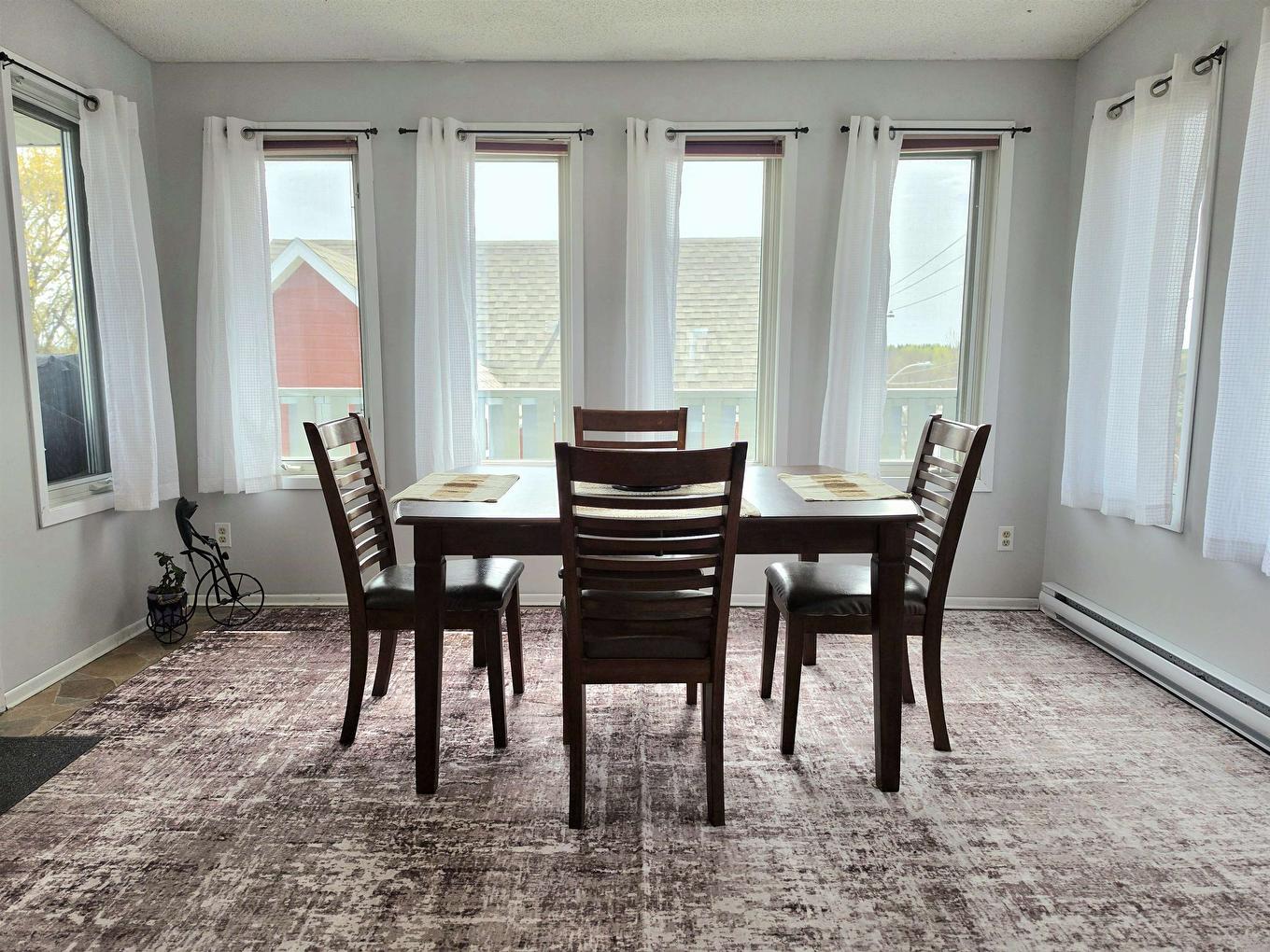 401 Third Street South, Kenora, ON