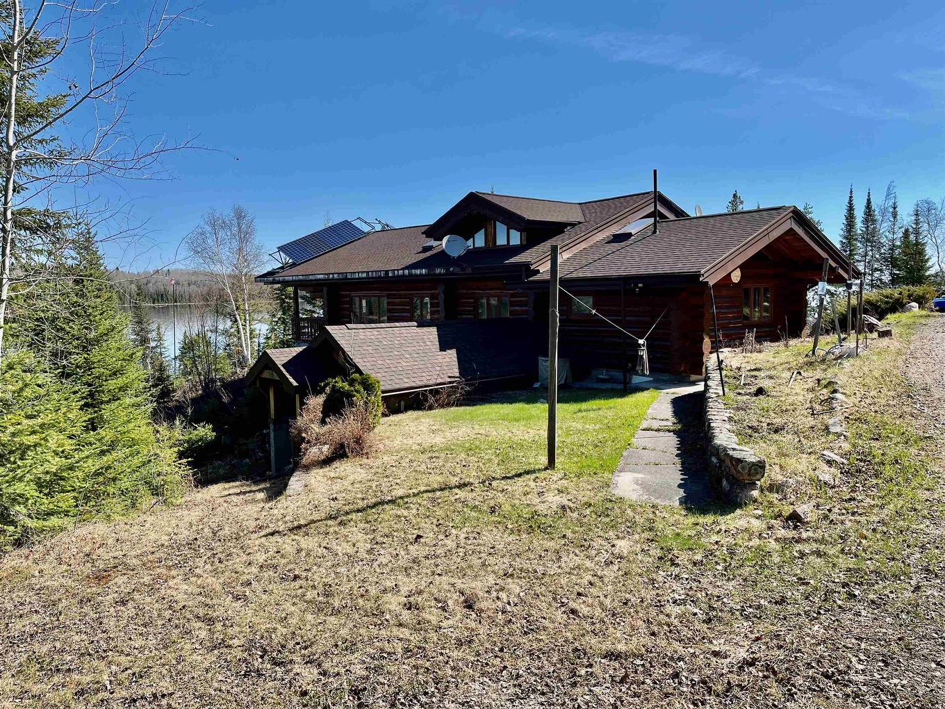 377 Crawford Drive, Dryden, ON - Outdoor