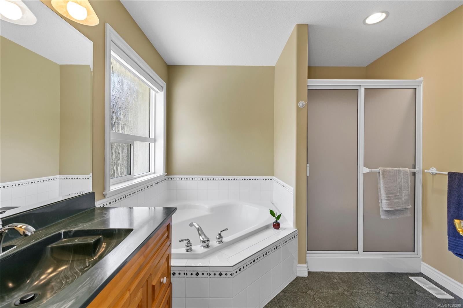 6244 Eldorado Pl, Nanaimo, BC