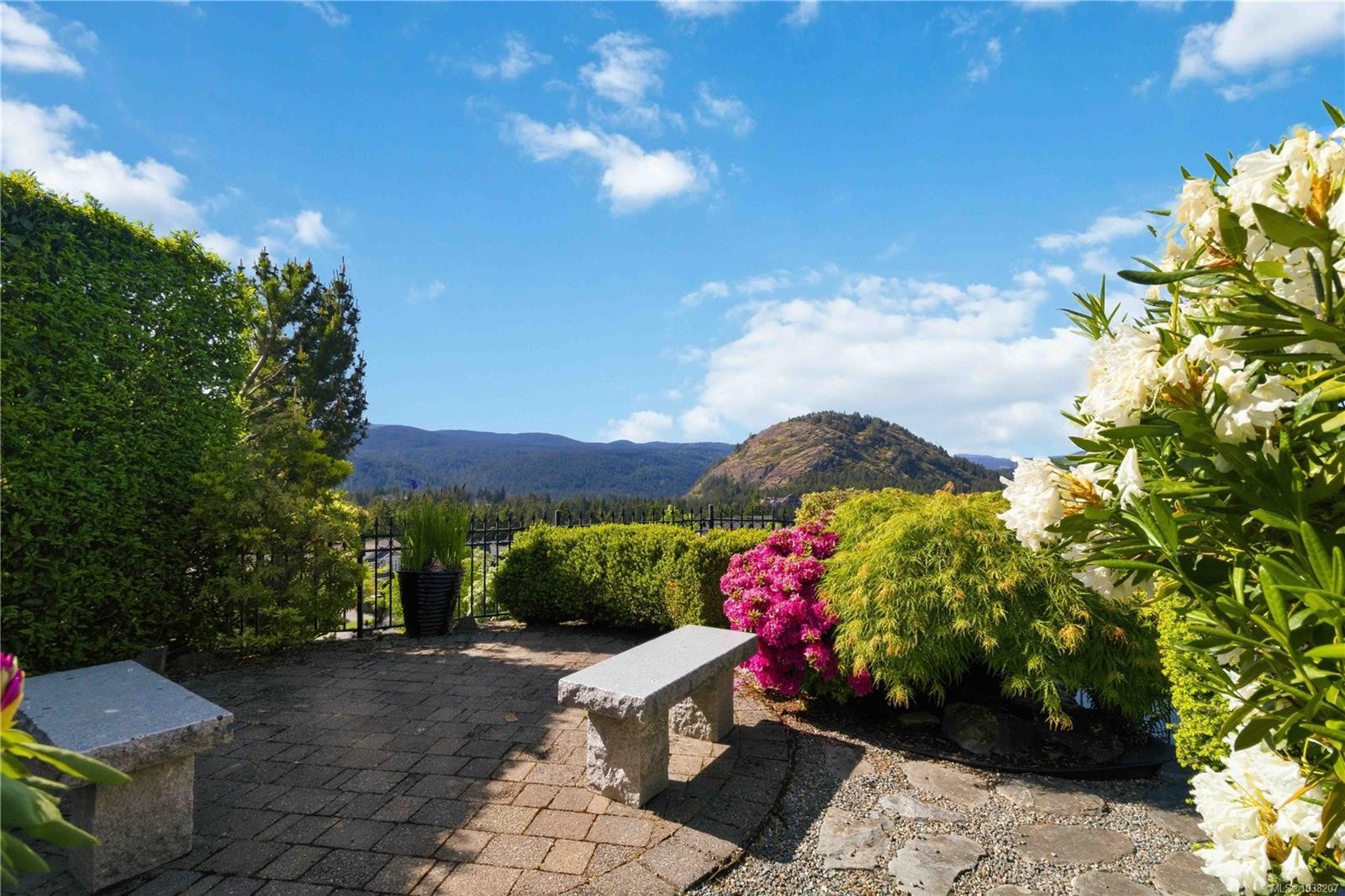1297 Rockhampton Close, Langford, BC