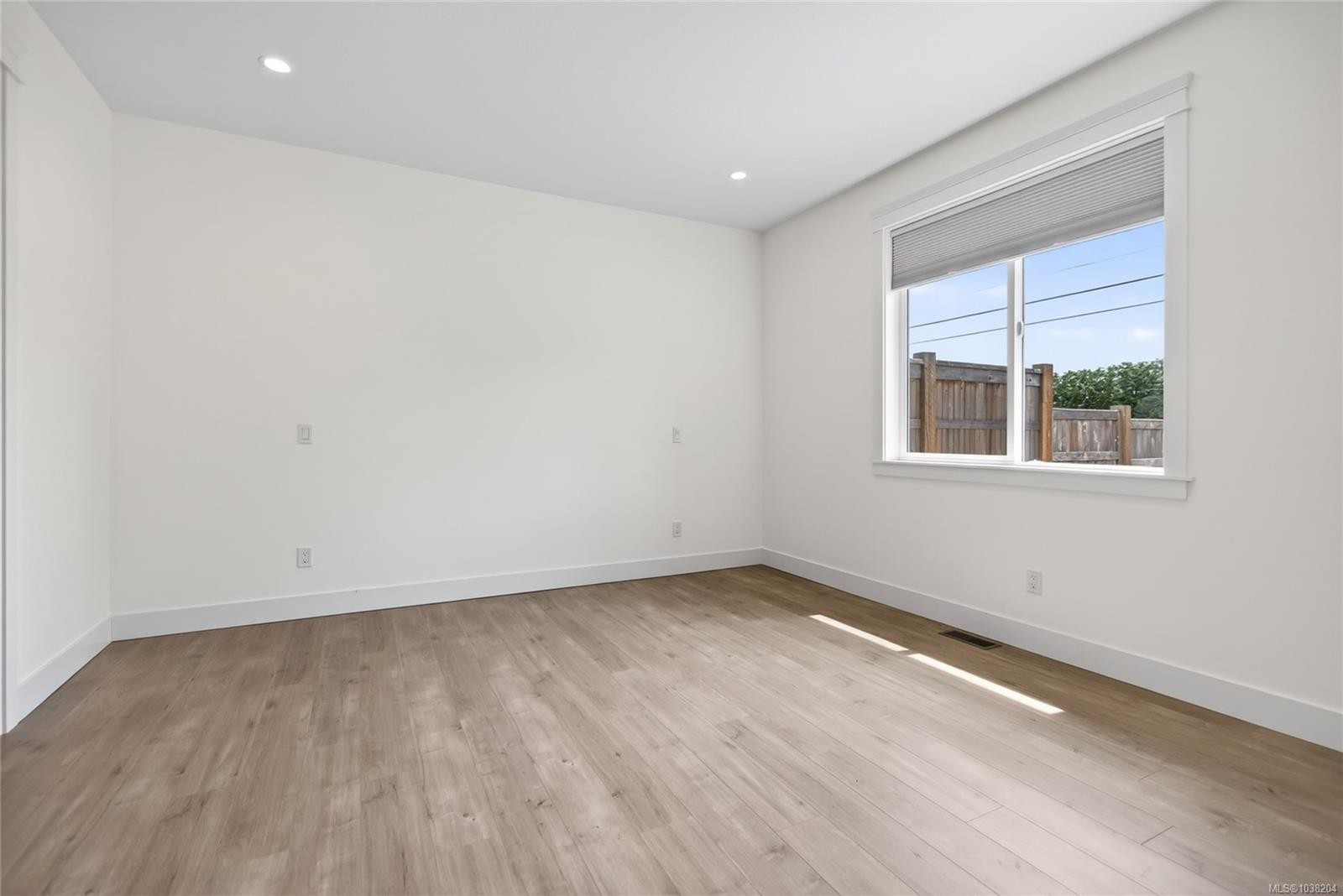 B-992 Erickson Rd, Campbell River, BC - Indoor Photo Showing Other Room