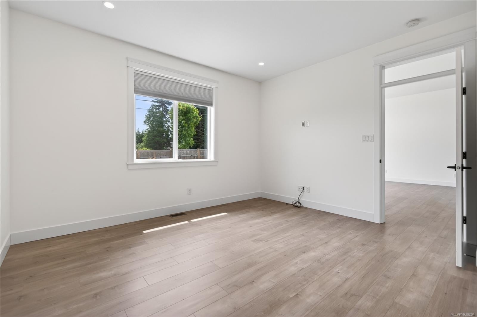 B-992 Erickson Rd, Campbell River, BC - Indoor Photo Showing Other Room