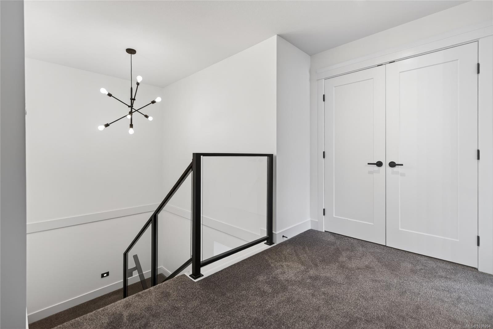B-992 Erickson Rd, Campbell River, BC - Indoor Photo Showing Other Room